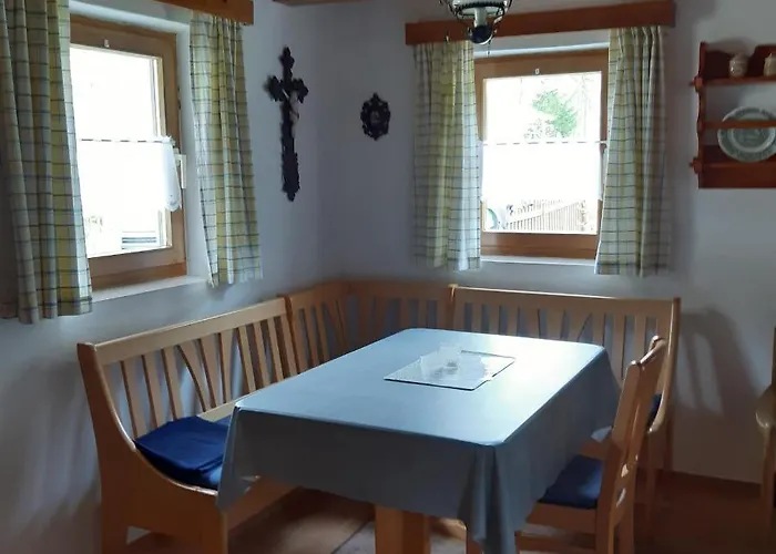 度假居 Gerlinda 卡什佩尔斯凯霍里